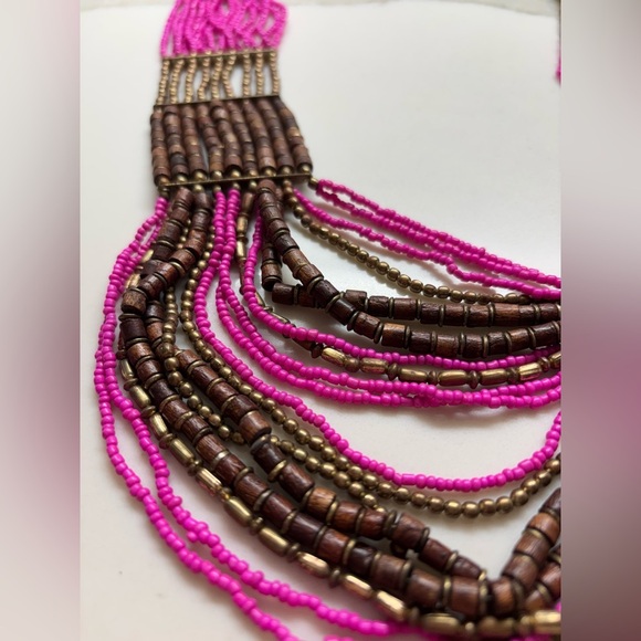 Vibrant Pink and Brown beaded Statement Necklace - Picture 2 of 5